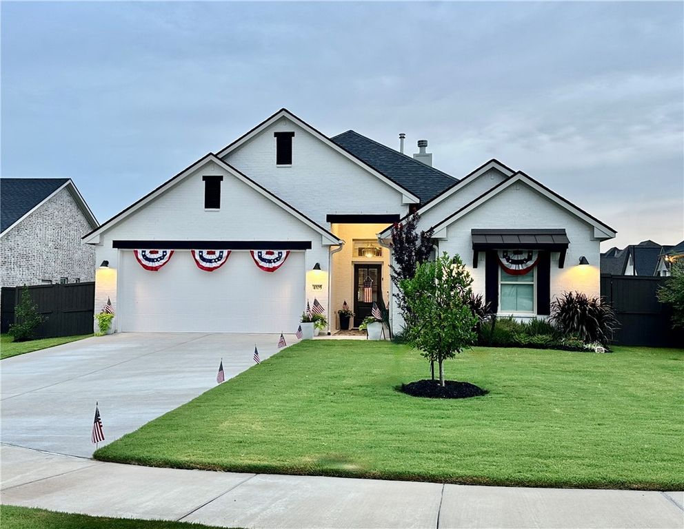 4105 Peregrine Court, Bryan, TX 77802