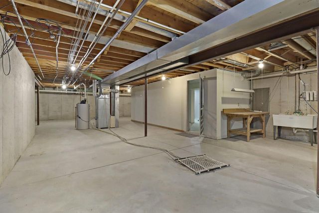 15725 2 Mile ROAD, Franksville, WI 53126