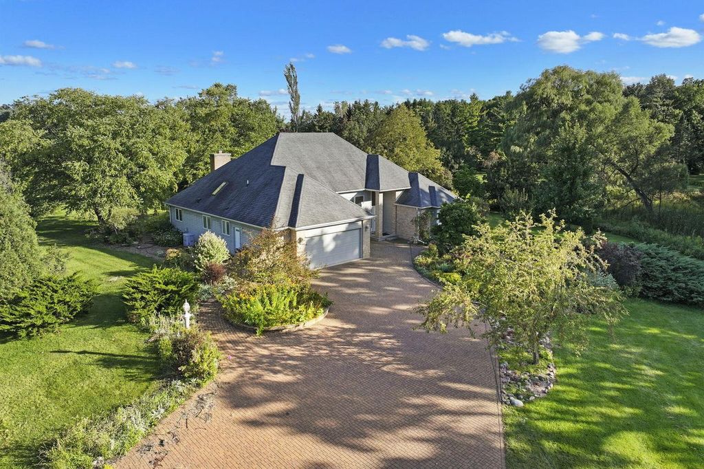 15725 2 Mile ROAD, Franksville, WI 53126