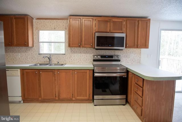 8705 ALSOP TOWN RD, Spotsylvania, VA 22551