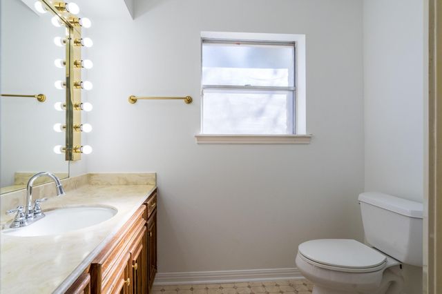 22315 Kenchester Drive, Houston, TX 77073