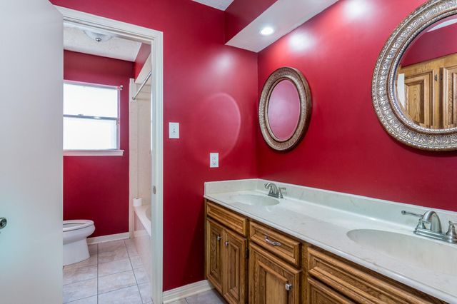 22315 Kenchester Drive, Houston, TX 77073