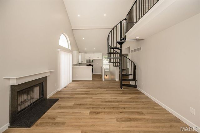 2666 Liberty Gardens Drive, Florissant, MO 63031