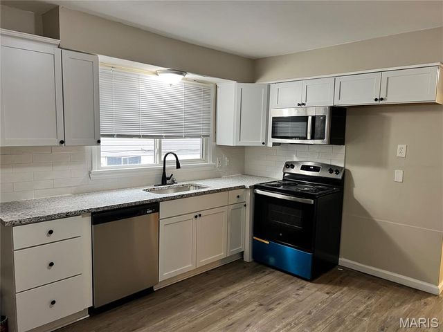 273 Buddie Avenue, St Louis, MO 63135