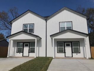 1118 5th Avenue N, Texas City, TX 77590