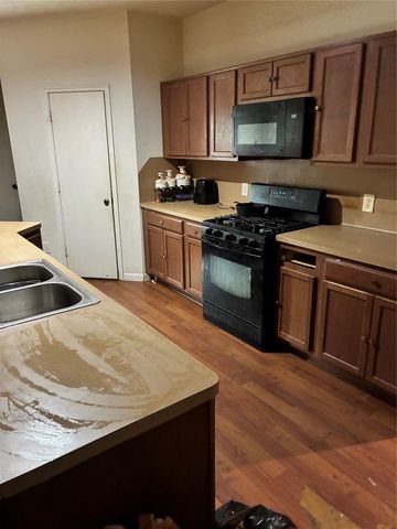 16531 Cheshire Grove Lane, Houston, TX 77090