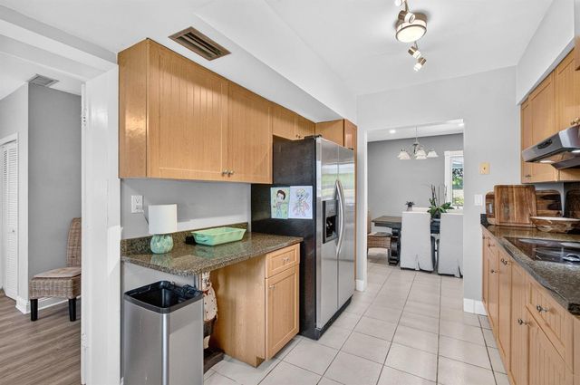 254 NW 6th Avenue, Boca Raton, FL 33432