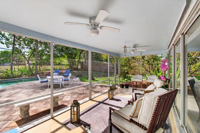 254 NW 6th Avenue, Boca Raton, FL 33432