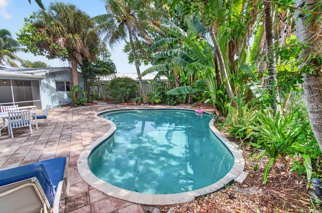 254 NW 6th Avenue, Boca Raton, FL 33432