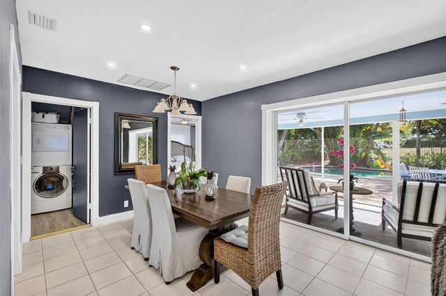 254 NW 6th Avenue, Boca Raton, FL 33432
