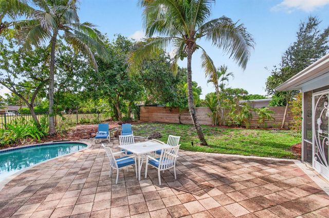 254 NW 6th Avenue, Boca Raton, FL 33432