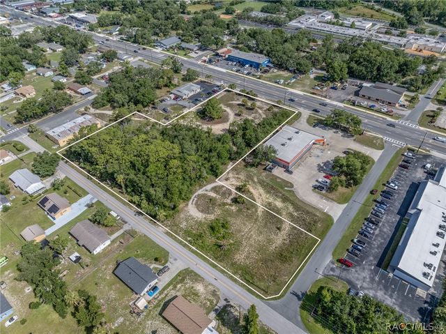 950 NE 5th Street, Crystal River, FL 34429