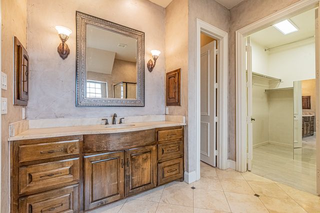 1018 Pedernales Trail, Irving, TX 75063