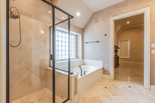 1018 Pedernales Trail, Irving, TX 75063