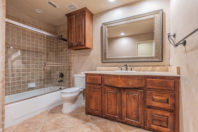 1018 Pedernales Trail, Irving, TX 75063