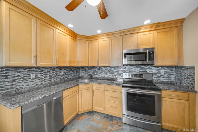 120 Ranch Lane, Levittown, NY 11756