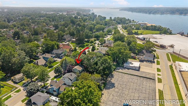 199 W 9th Street, Holland, MI 49423