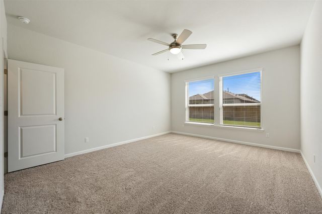 102 Hedge Green HOLW, Hutto, TX 78634