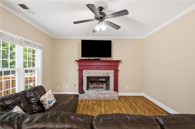 2314 Kennesaw Oaks Trail NW, Kennesaw, GA 30152