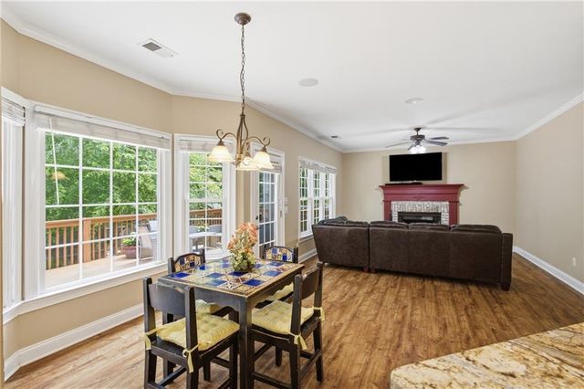 2314 Kennesaw Oaks Trail NW, Kennesaw, GA 30152