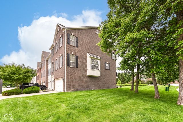 9060 Rider Drive, Fishers, IN 46038