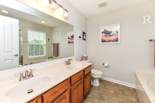 9060 Rider Drive, Fishers, IN 46038