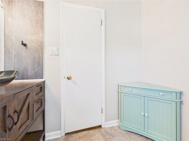 3033 Pewter RD, Virginia Beach, VA 23452
