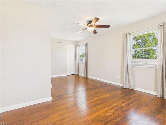 3033 Pewter RD, Virginia Beach, VA 23452