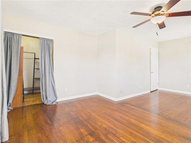3033 Pewter RD, Virginia Beach, VA 23452