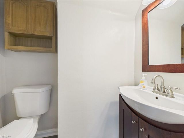3033 Pewter RD, Virginia Beach, VA 23452