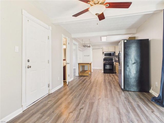 3033 Pewter RD, Virginia Beach, VA 23452