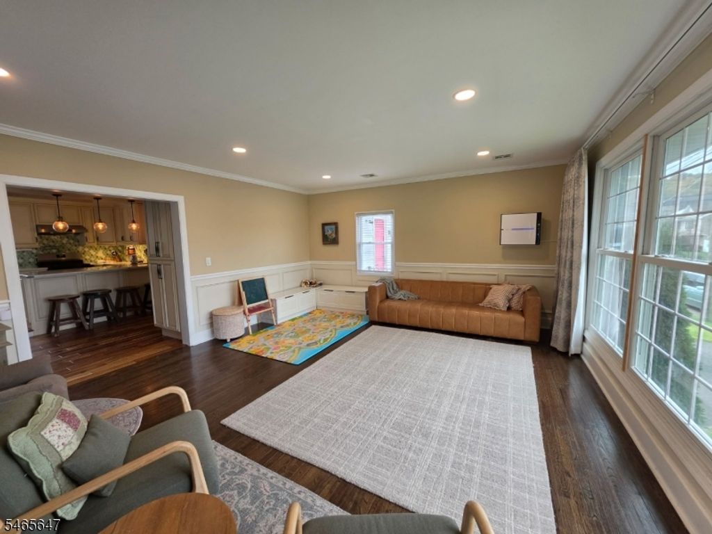 92 Bradford Ave, Little Falls Twp., NJ 07424 — photo 4