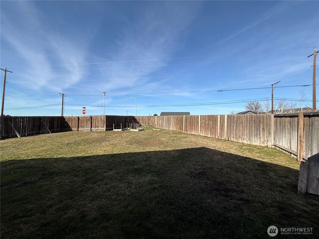 111 W Annie Place, Ellensburg, WA 98926