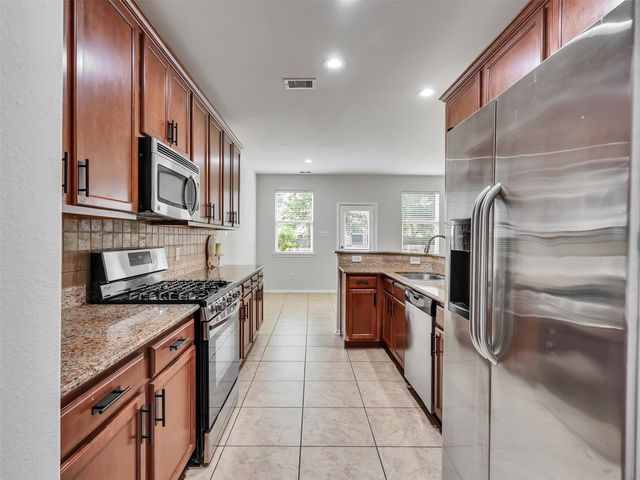 26 Bowerbank Court, Magnolia, TX 77354