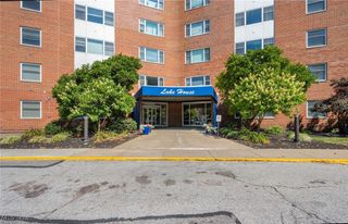 11850 Edgewater Drive 318, Lakewood, OH 44107