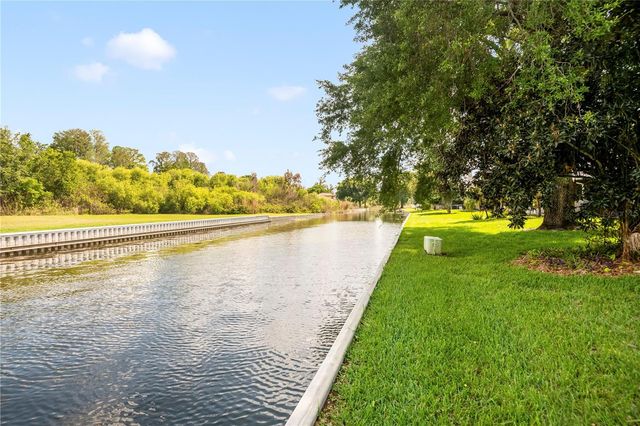 321 ORANGE BLOSSOM DRIVE, Winter Haven, FL 33880