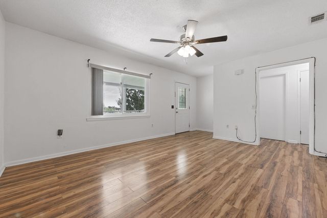 632 Long Drive, Crestview, FL 32539
