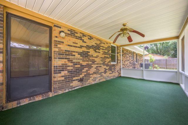 632 Long Drive, Crestview, FL 32539