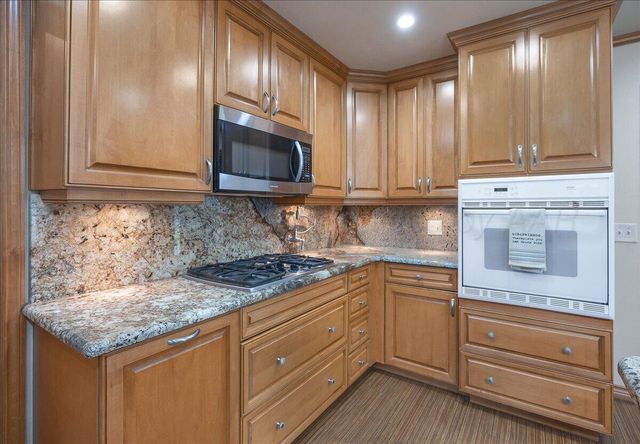 6215 ELMHURST Road, Amarillo, TX 79106