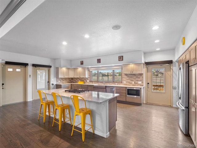 8415 W 80th Ave, Arvada, CO 80005