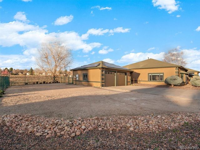 8415 W 80th Ave, Arvada, CO 80005