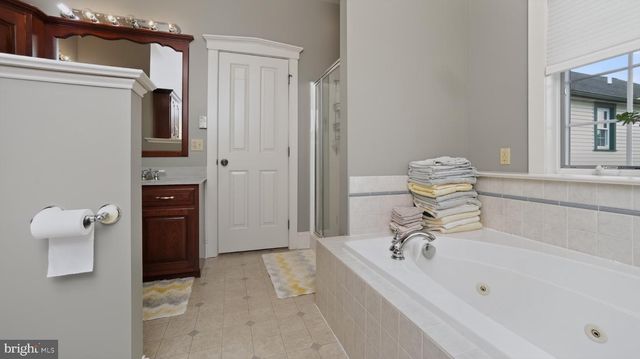 1505 W KINGS HWY, Gap, PA 17527