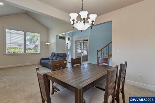 1007 Cooper Ct, Stayton, OR 97383