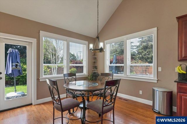 1007 Cooper Ct, Stayton, OR 97383