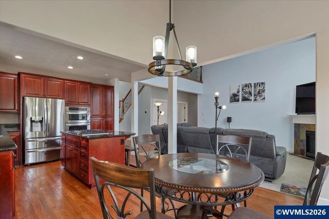 1007 Cooper Ct, Stayton, OR 97383
