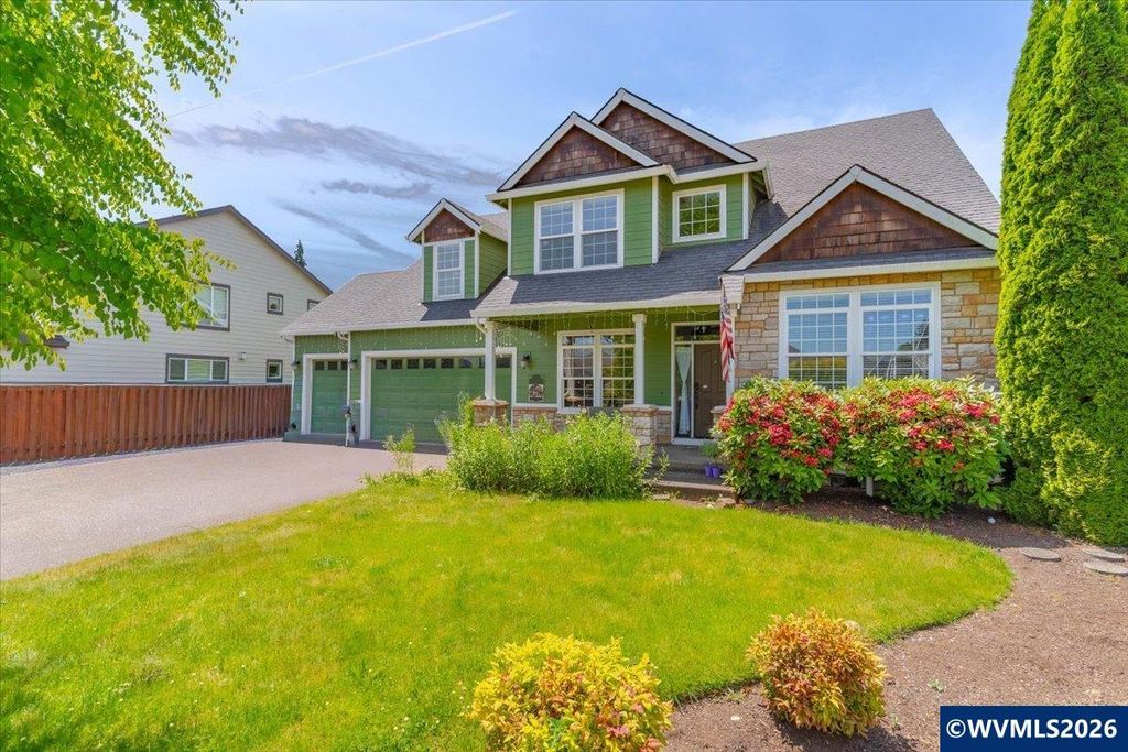 1007 Cooper Ct, Stayton, OR 97383