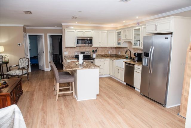 705 14TH AVENUE W, Palmetto, FL 34221