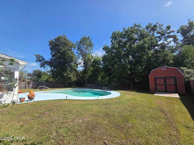 1303 Sutherland Court, Lynn Haven, FL 32444