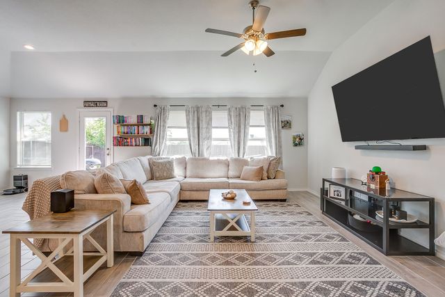 5816 Brookville Drive, Fort Worth, TX 76179