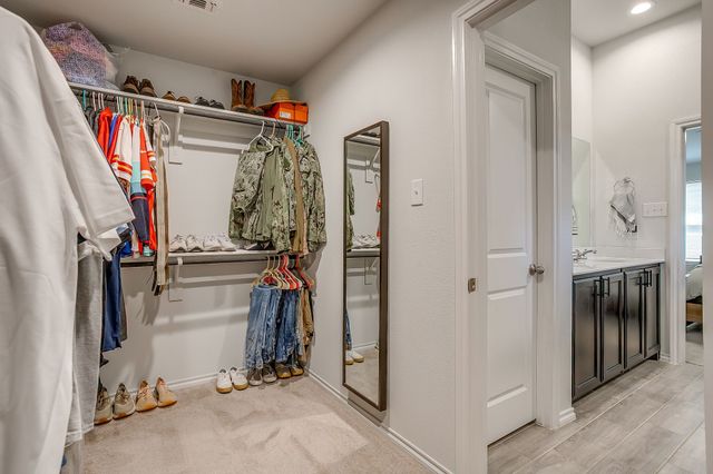 5816 Brookville Drive, Fort Worth, TX 76179